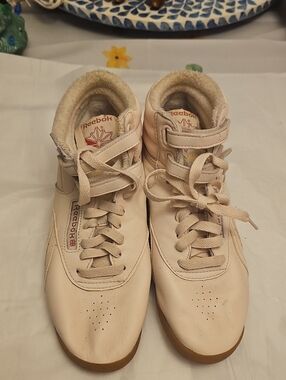 Reebok Freestyle Hi High Top Sneakers Cream & Brown